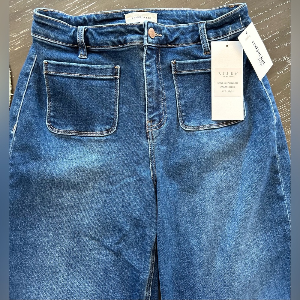 Super cute pair of Risen jeans!  Size 13, but fit like 14/15 - Picture 4 of 14